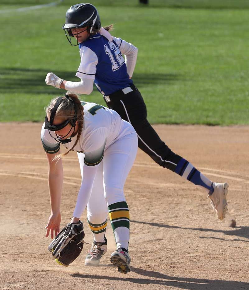 KCHS vs. GACC state softball